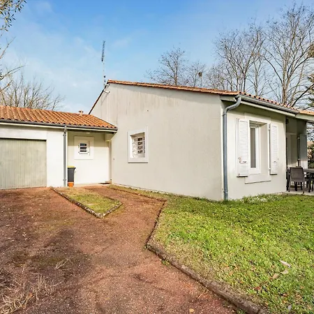 In With Wifi Holiday home Blaye